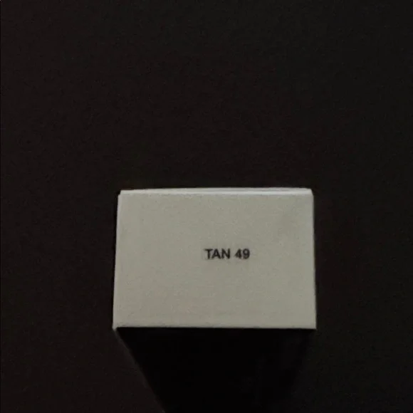 Marc Jacob’s Accomplice Concealer & Touch Up Stick, Highlighter/ Contour - Tan - Picture 5 of 5